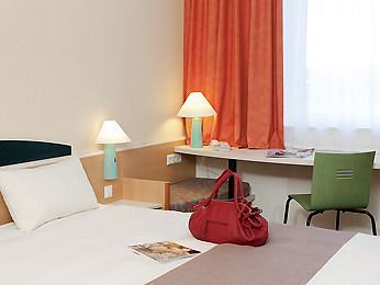 Hotel 3